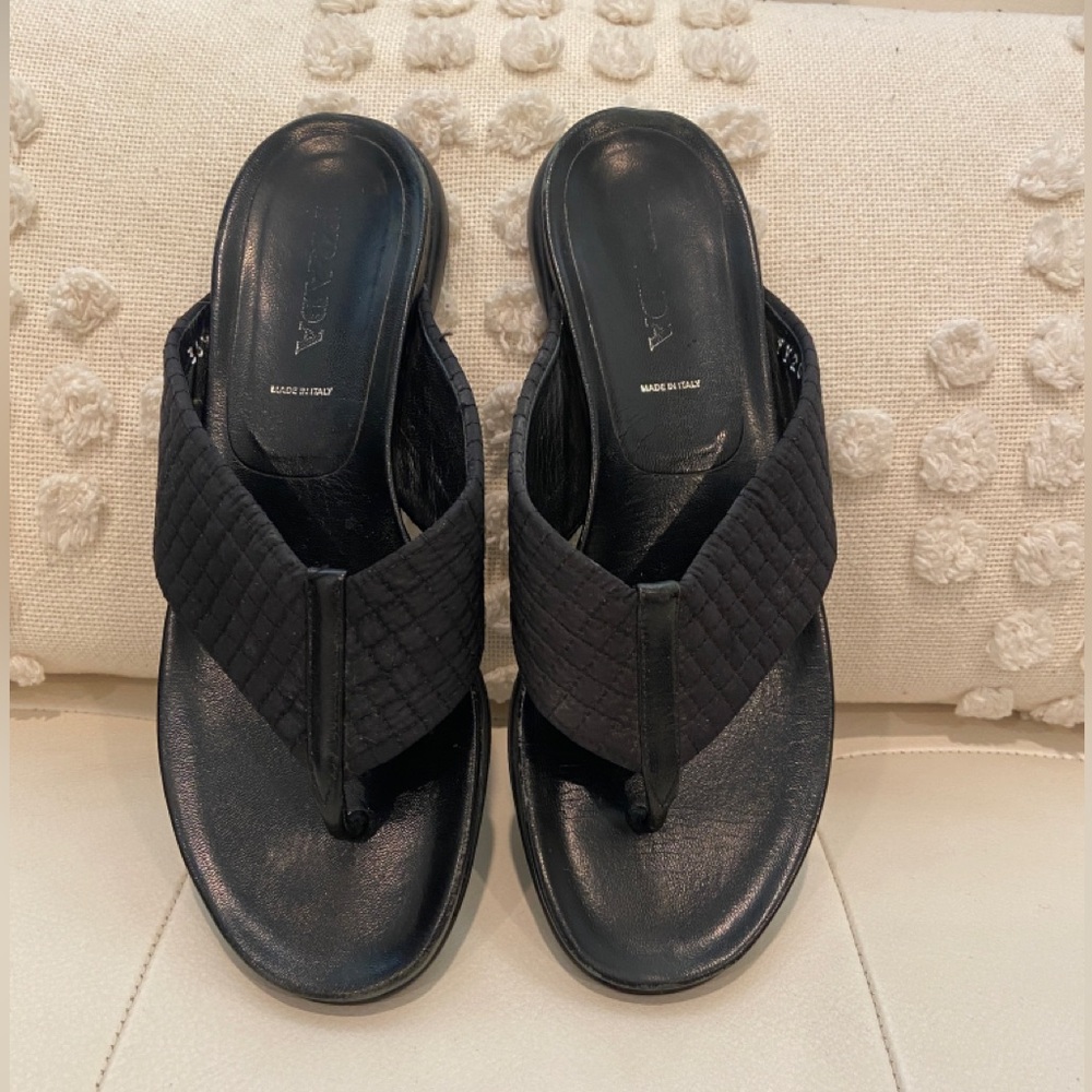 Prada Vintage Black Sandal Flip Flop Leather Quilted Nylon Thick Strap EU 36 1/2